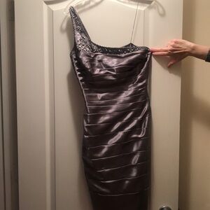 Ariana Papell - size 8 designer cocktail dress.